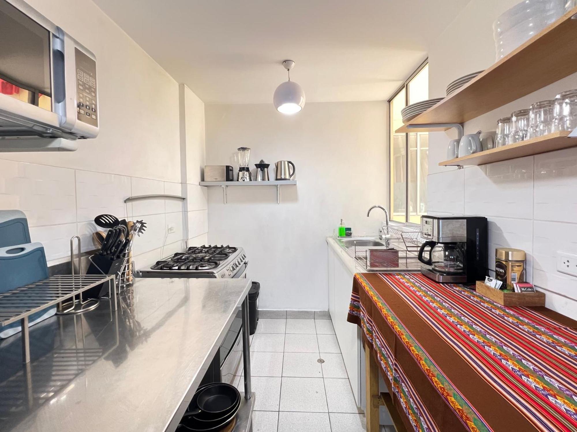 Modern Family In Lima! Speedy Wifi! Apartment